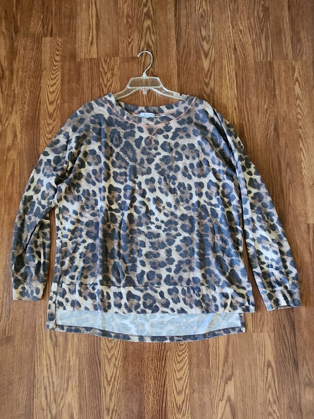 white birch Leopard Print Lightweight Pullover Sweatshirt in Brown and Black